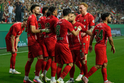 Amedspor Başakşehir’e patladı. Tarihi galibiyet: 5-0