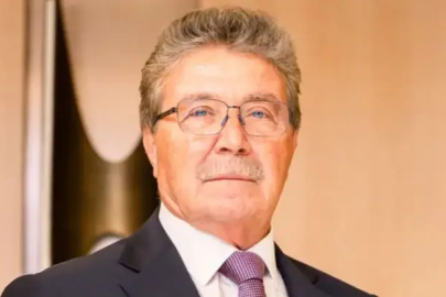 Ünal Üstel’den GKRY’nin silahlandırılmasına tepki: “Güvenlik dengeleri dikkatle takip edilmeli”