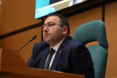 Üsküdar Belediye Başkan Vekili Dündar Ziya Gültekin trafik kazası sonucu hayatını kaybetti