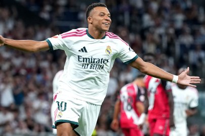El Clásico’da kazanan Real Madrid! Barcelona’yı deplasmanda devirdi